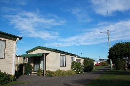 Abel Tasman Cabins Devonport Room photo